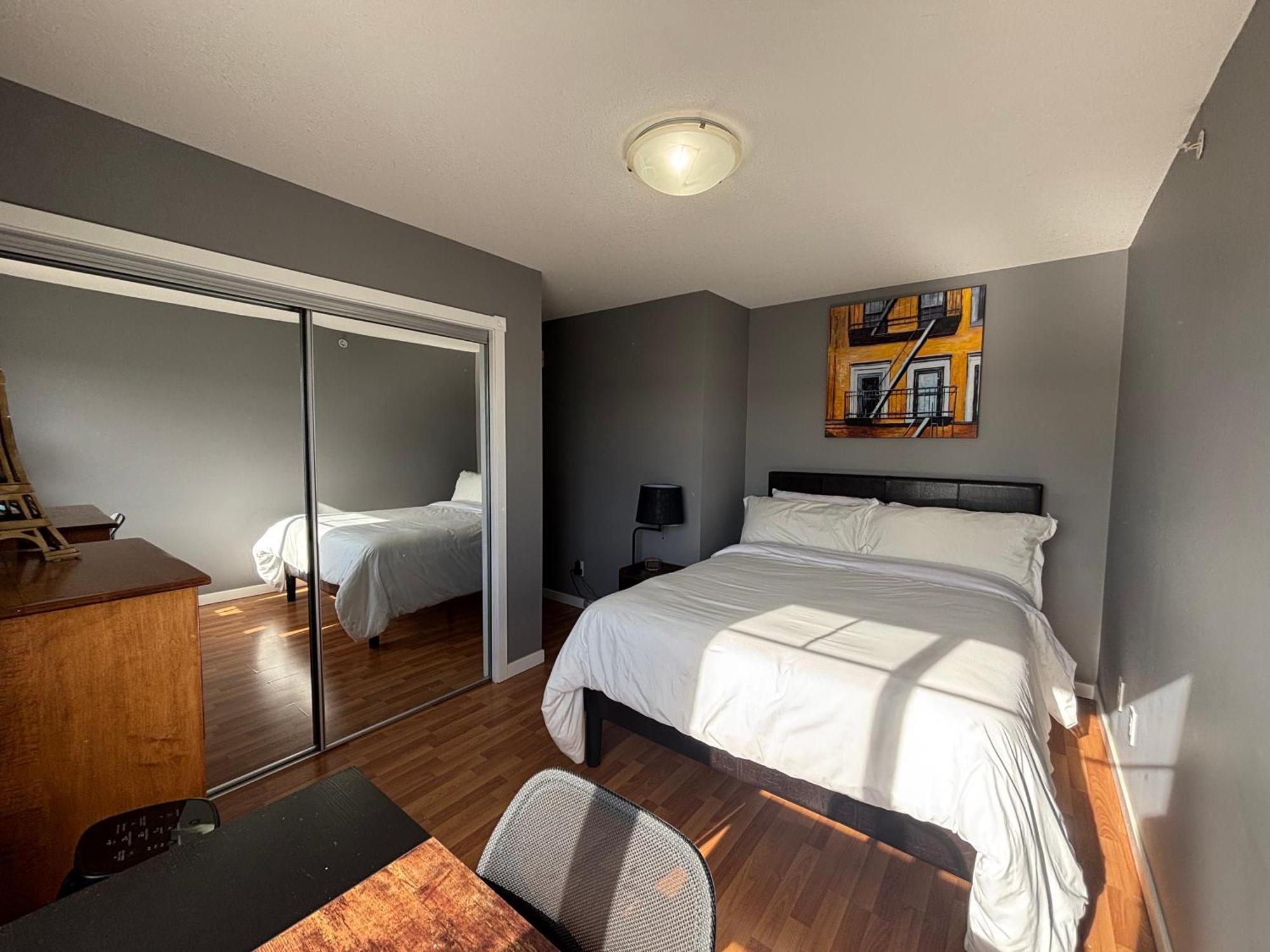 Top Floor Riverfront Condo With Stellar Sunsets! Fort Mcmurray Exterior foto